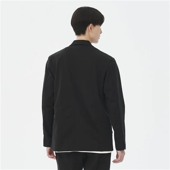 服選びがめんどくさいぼっち大学生はとりあえずセットアップを着ておけばOKです